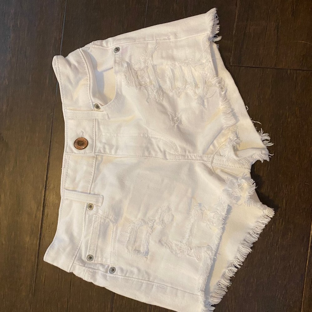 american eagle shorts